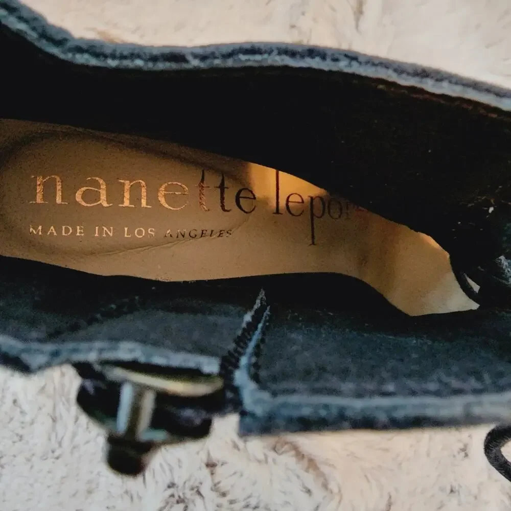 NANETTE LAPORE BLACK PLATFORM TIE SHOES SIZE 8.5